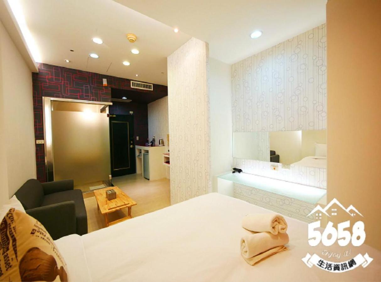 Appartement 85 Pries à Kaohsiung Extérieur photo